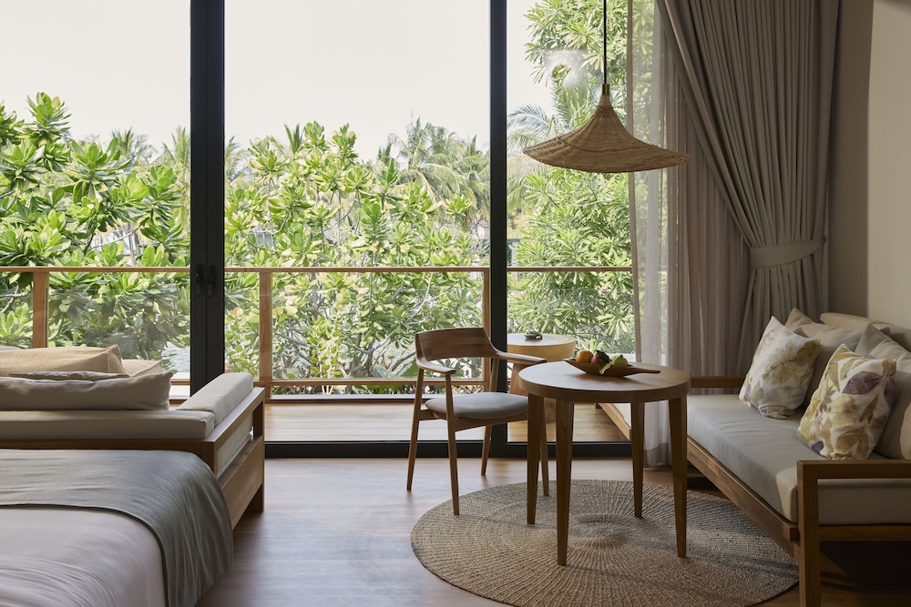 the retreat koh chang