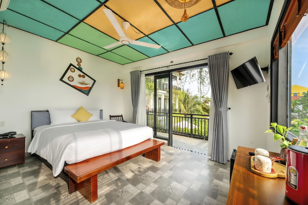 sunkissed paddy hoi an villa