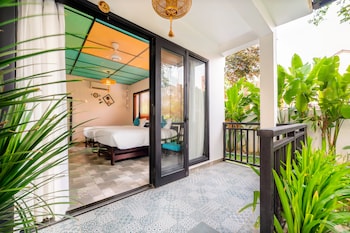 sunkissed paddy hoi an villa