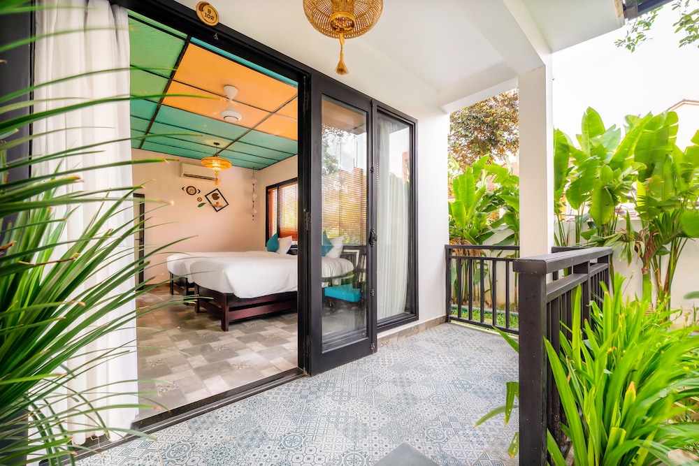 sunkissed paddy hoi an villa