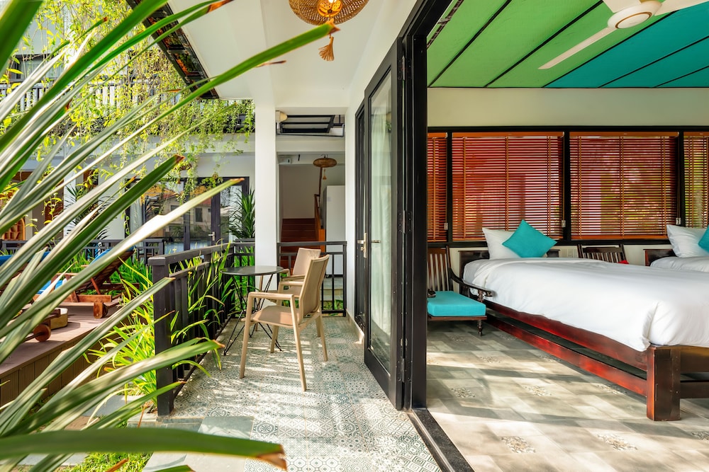 sunkissed paddy hoi an villa