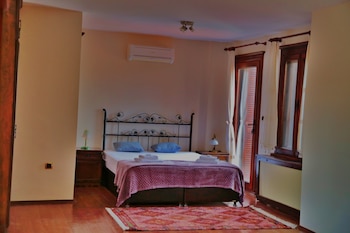 the mira house