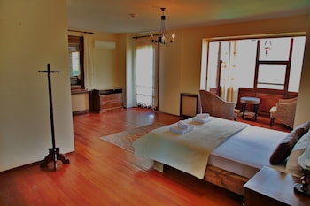 the mira house