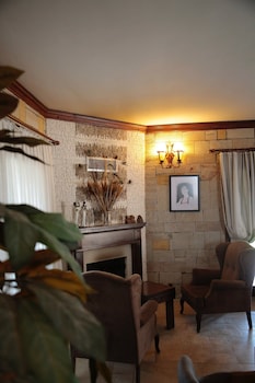 the mira house