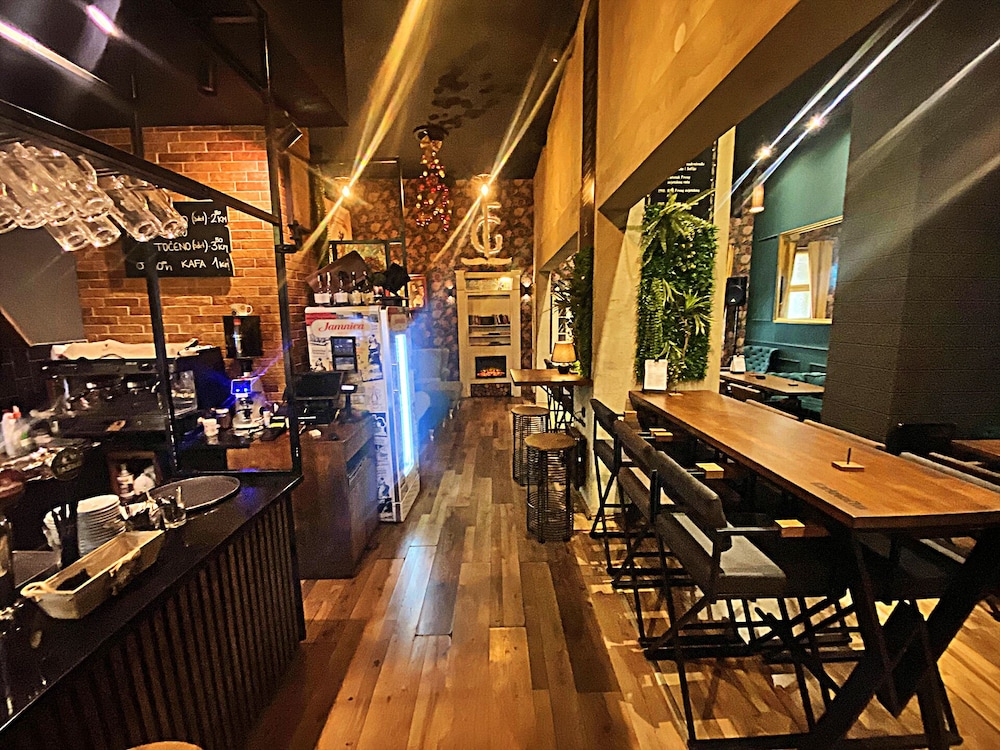 fg boutique hostel