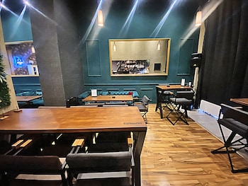 fg boutique hostel