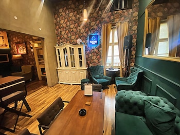 fg boutique hostel