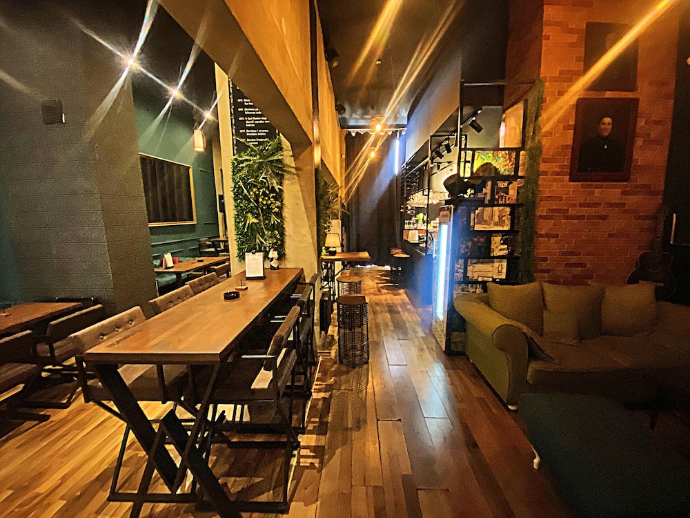 fg boutique hostel