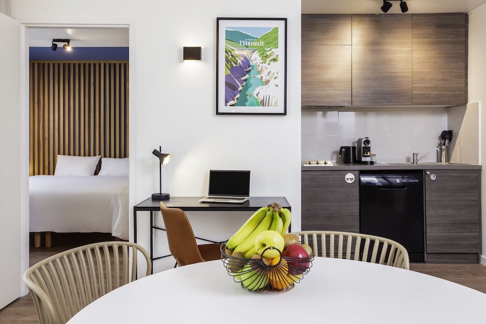 aparthotel adagio montpellier centre comedie