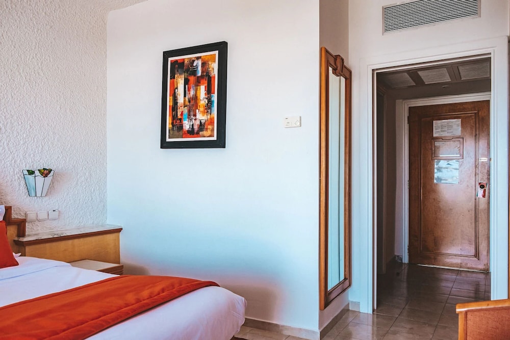 hotel kanta resort and spa