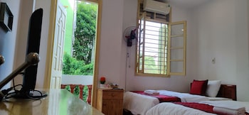 thanh huong 99 hotel noi bai