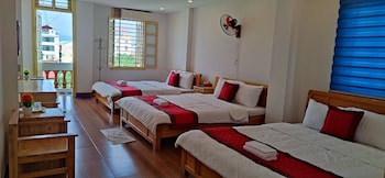 thanh huong 99 hotel noi bai