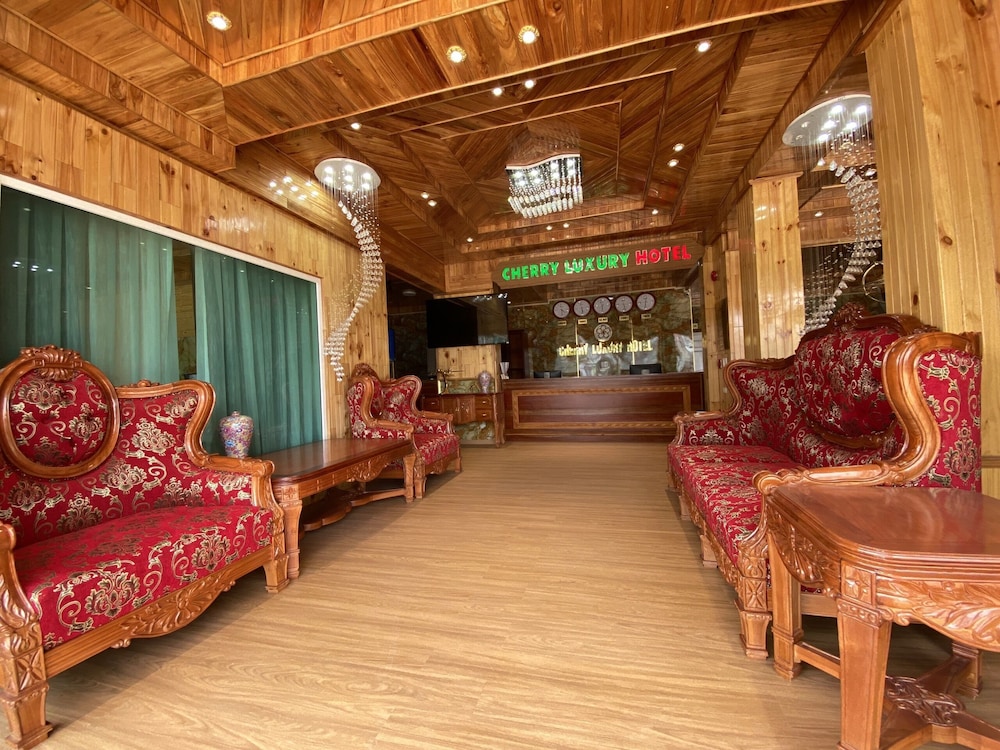 cherry luxury hotel