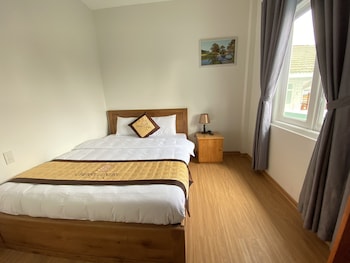 cherry luxury hotel