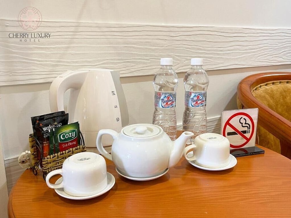 cherry luxury hotel