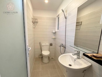 cherry luxury hotel