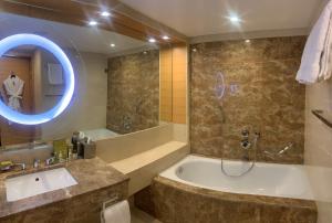 doubletree by hilton riyadh al muroj business gate