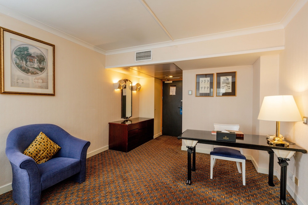 grand skylight hotel royal