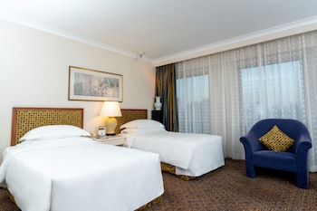 grand skylight hotel royal