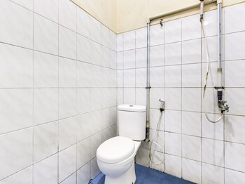 spot on 91374 asia stay semarang syariah