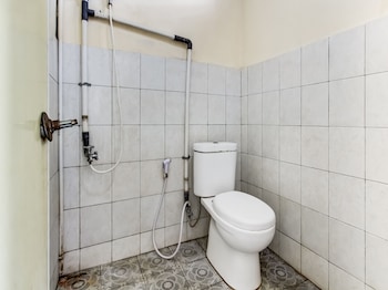 spot on 91374 asia stay semarang syariah