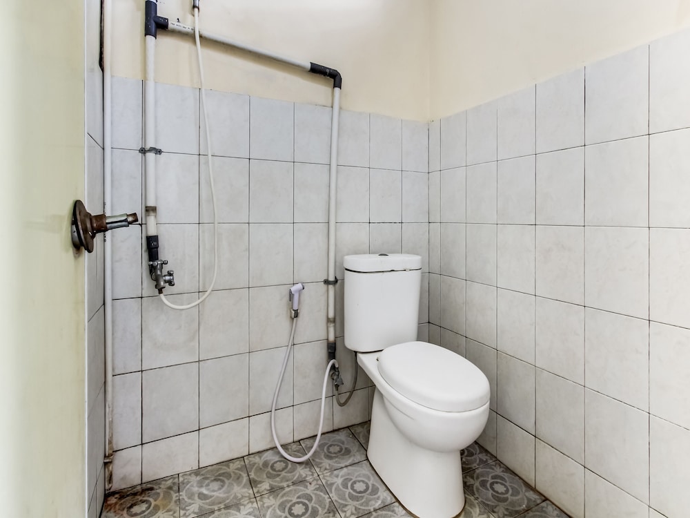 spot on 91374 asia stay semarang syariah