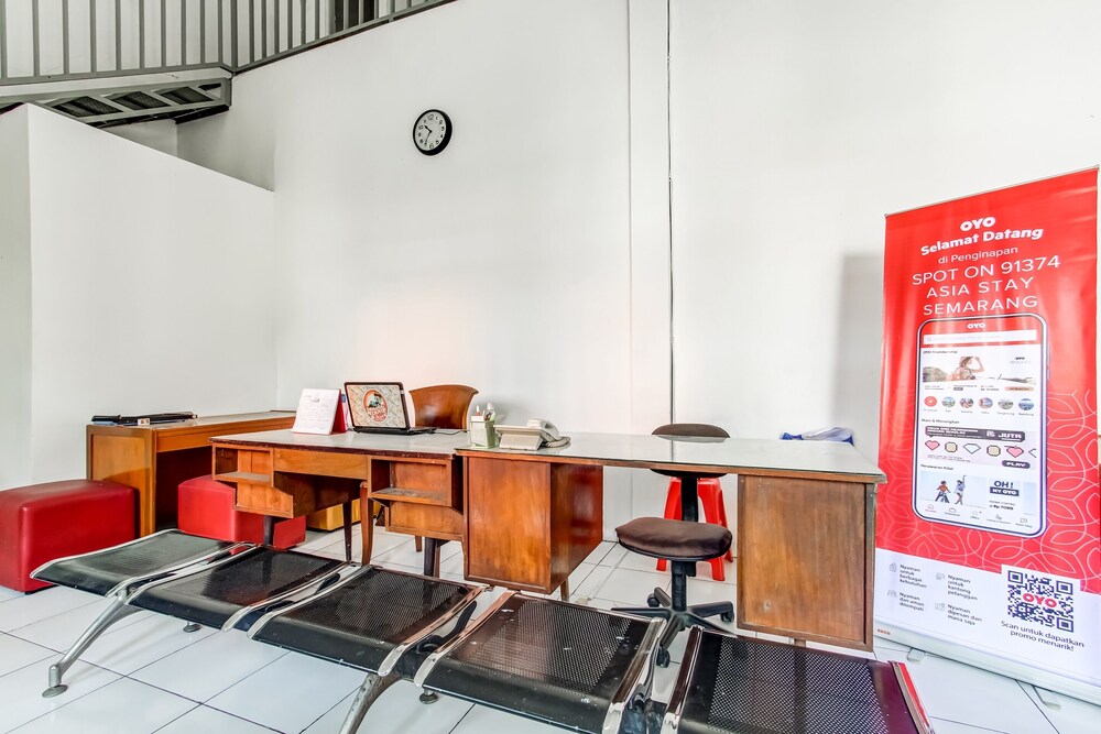 spot on 91374 asia stay semarang syariah