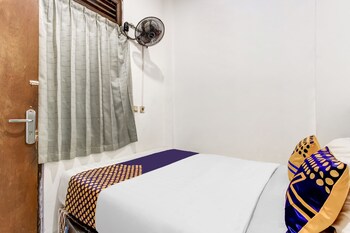 spot on 91374 asia stay semarang syariah