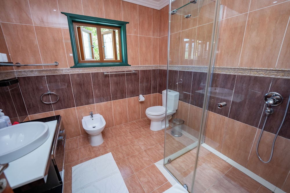 pension michel villa roche bois