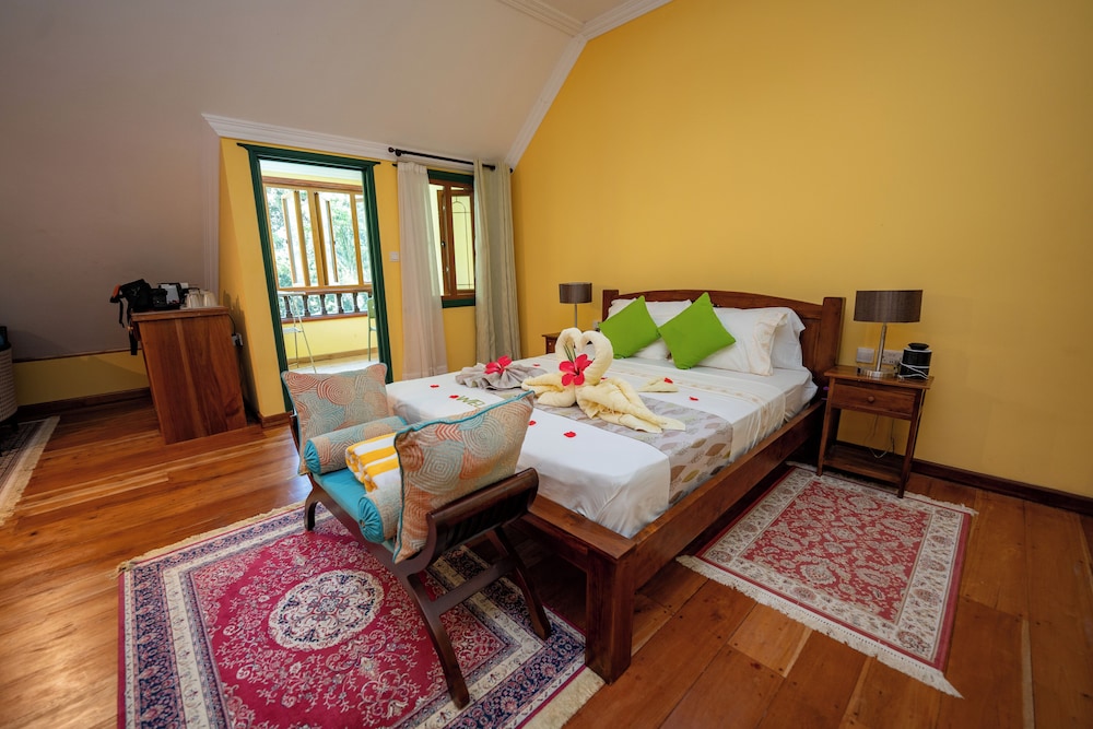 pension michel villa roche bois