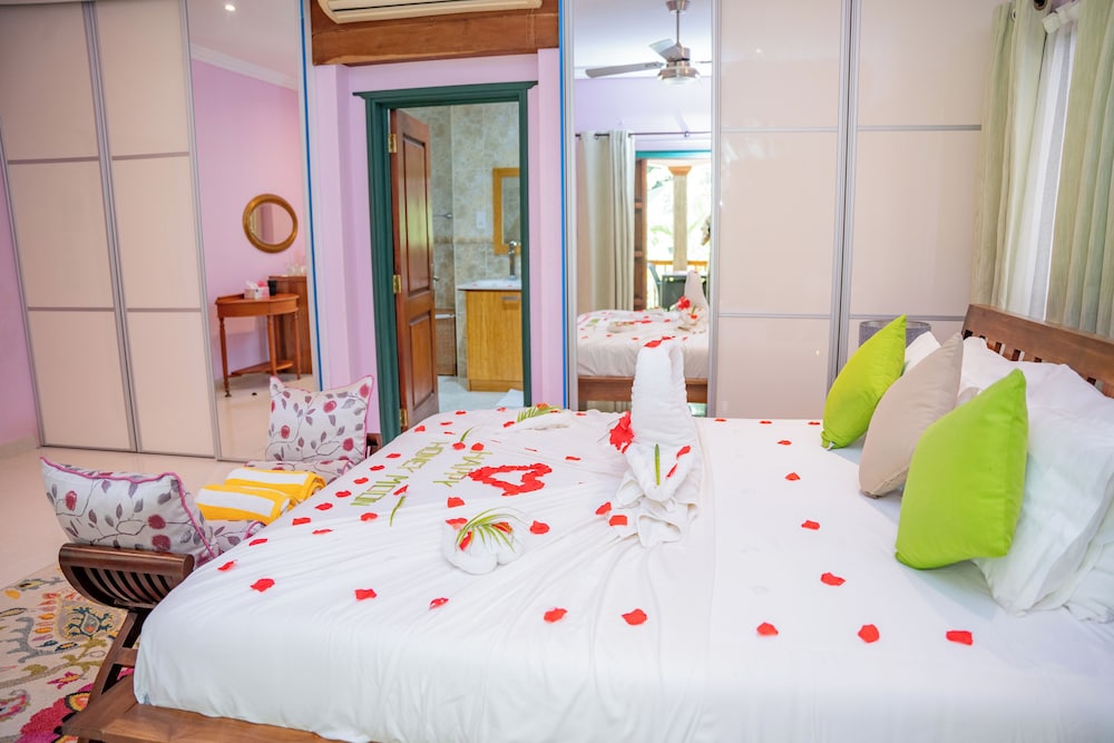 pension michel villa roche bois