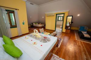 pension michel villa roche bois