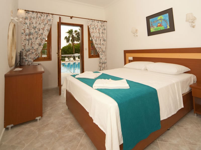 white otel