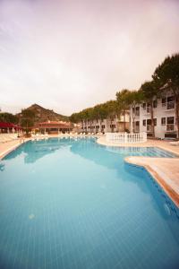 white otel