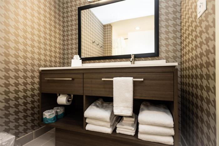 home2 suites by hilton hammond la