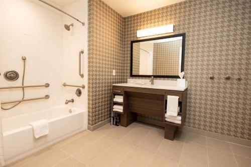 home2 suites by hilton hammond la