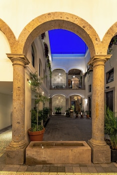 palpatio hotel