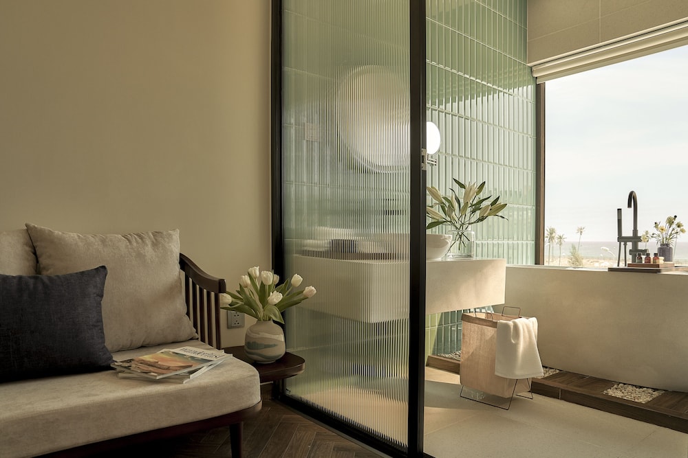 rubens boutique hotel phan thiet