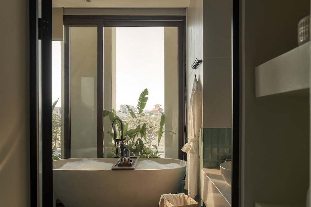 rubens boutique hotel phan thiet