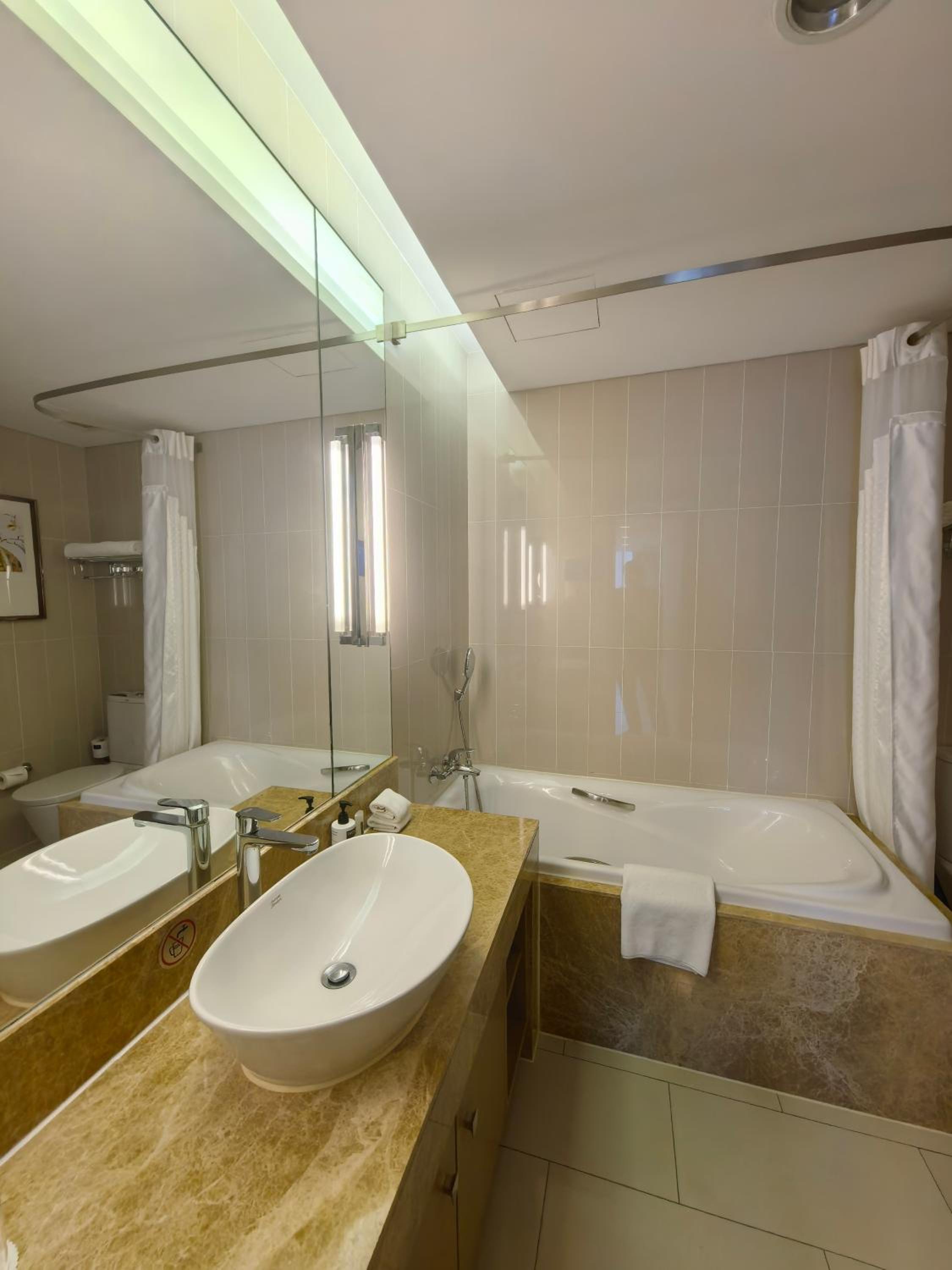 holiday inn express beijing yizhuang by ihg