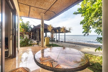 rising star dive resort