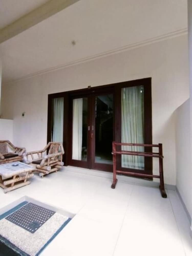 rising star dive resort