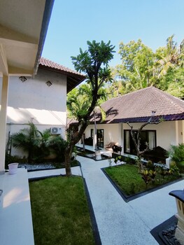 rising star dive resort