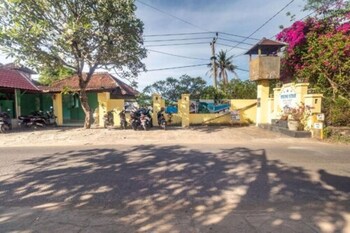 rising star dive resort