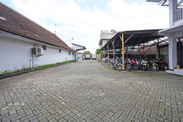 oyo 91710 hotel anugerah
