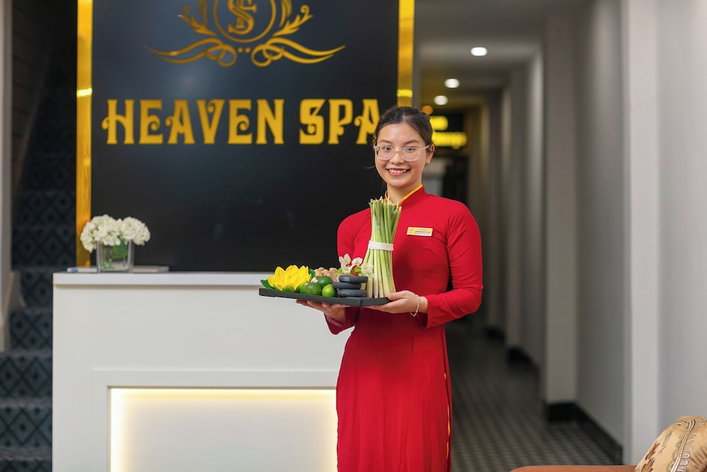 silk castle hotel and spa