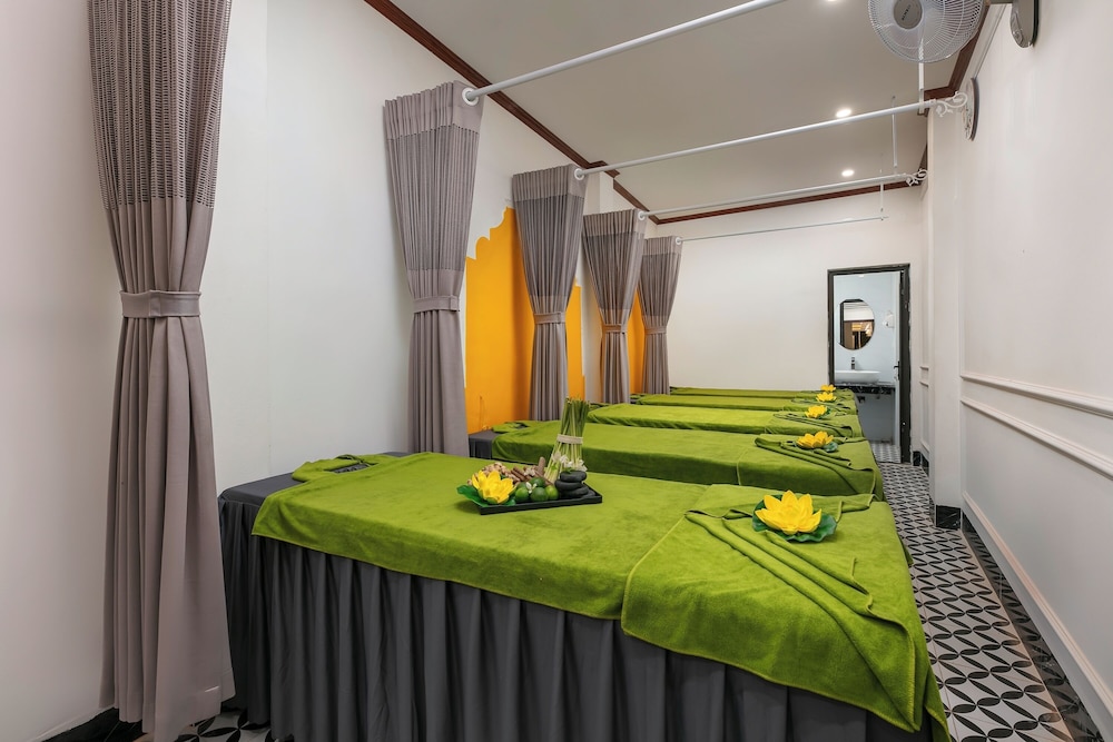 silk castle hotel and spa