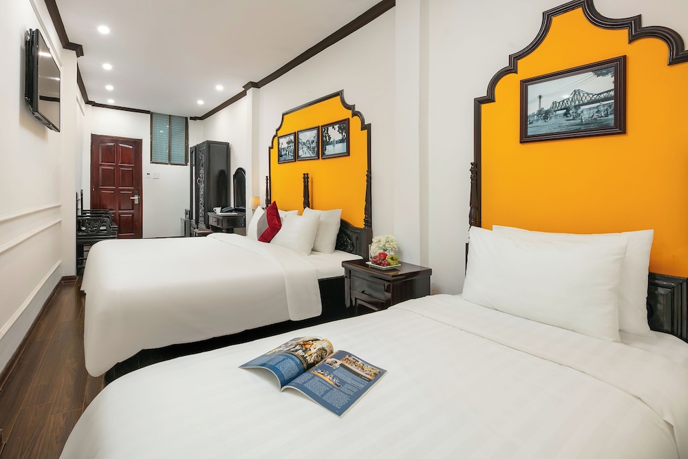 silk castle hotel and spa