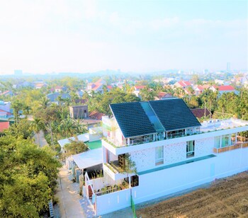 happy villa hue city