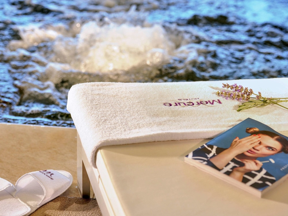 mercure quemado resort